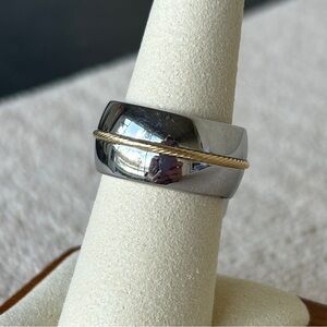 Stylish Stainless Steel 14K Gold Cable Ring